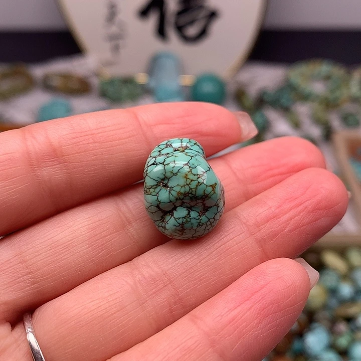 绿松石未镶嵌扣子