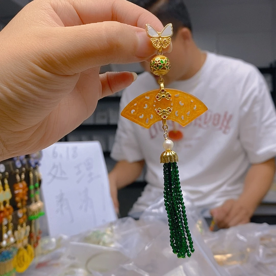 翡翠合金耳饰翡翠