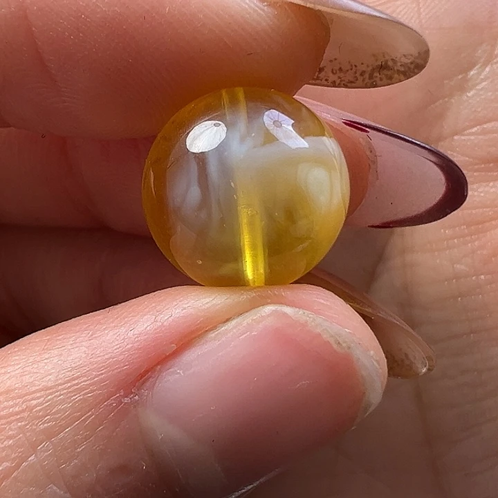 蜜蜡未镶嵌珠宝奇石