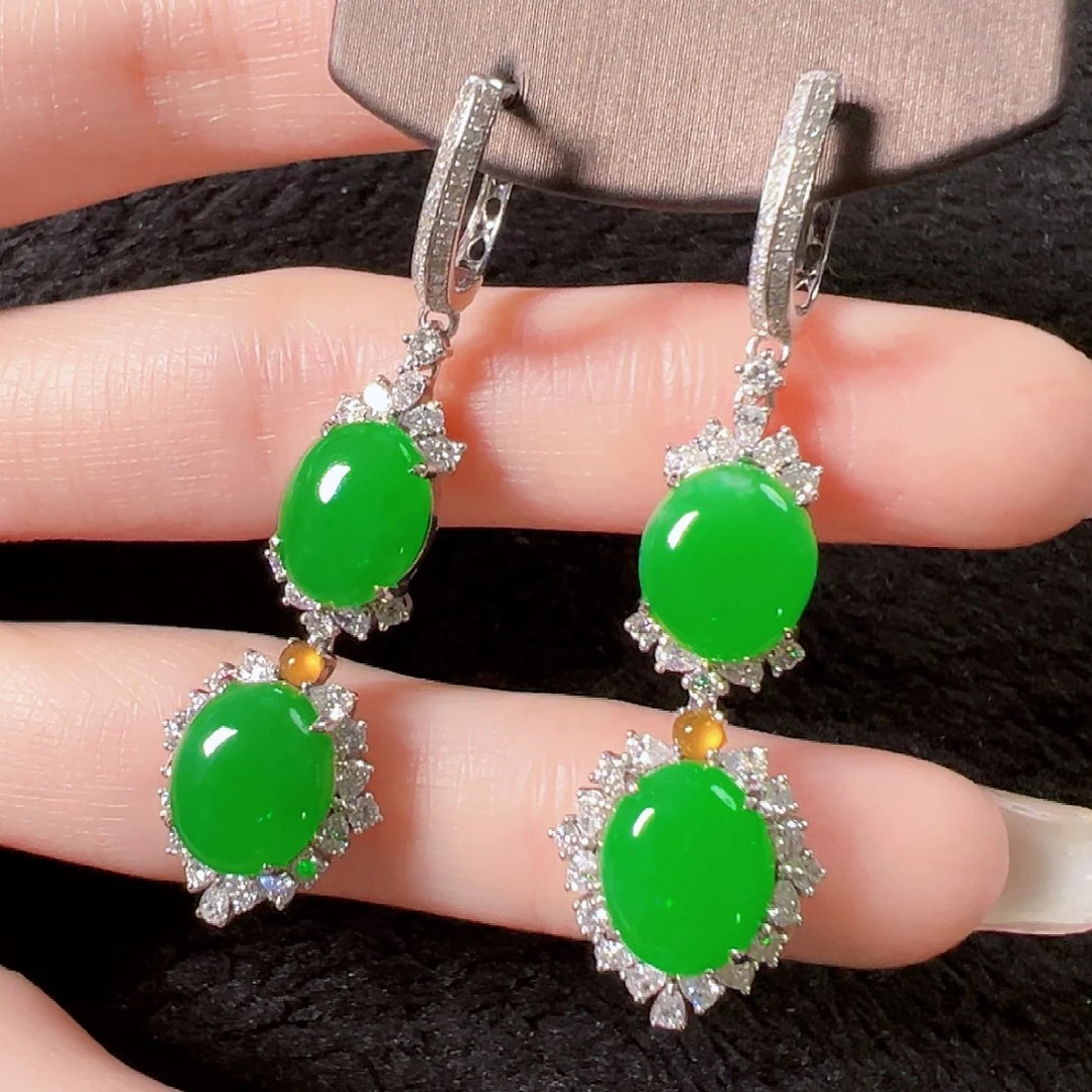 翡翠18K金镶嵌耳饰签收后24小时鉴赏期，过时不退