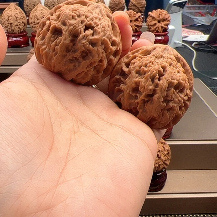 把件文玩核桃41 皇家正圆 r-040