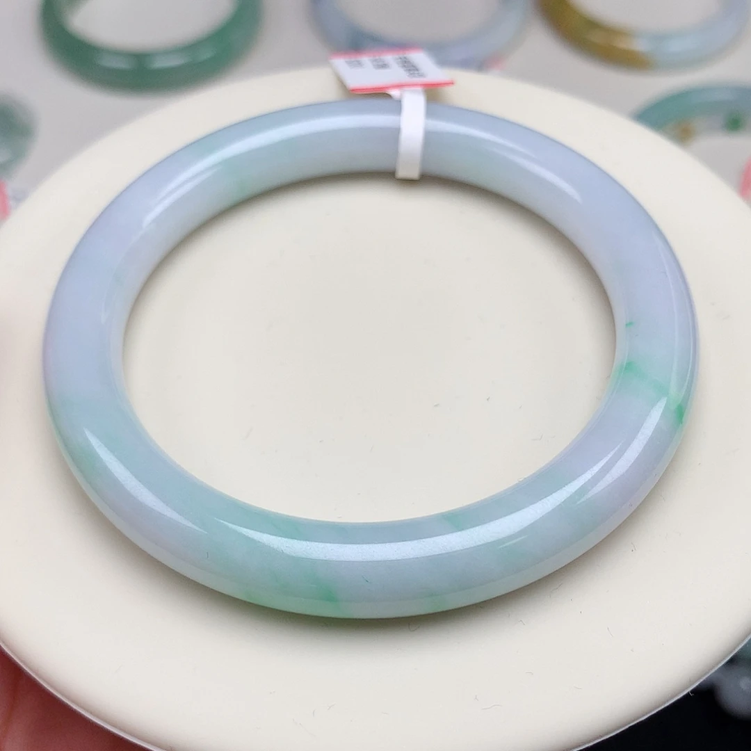 翡翠未镶嵌手镯58圈