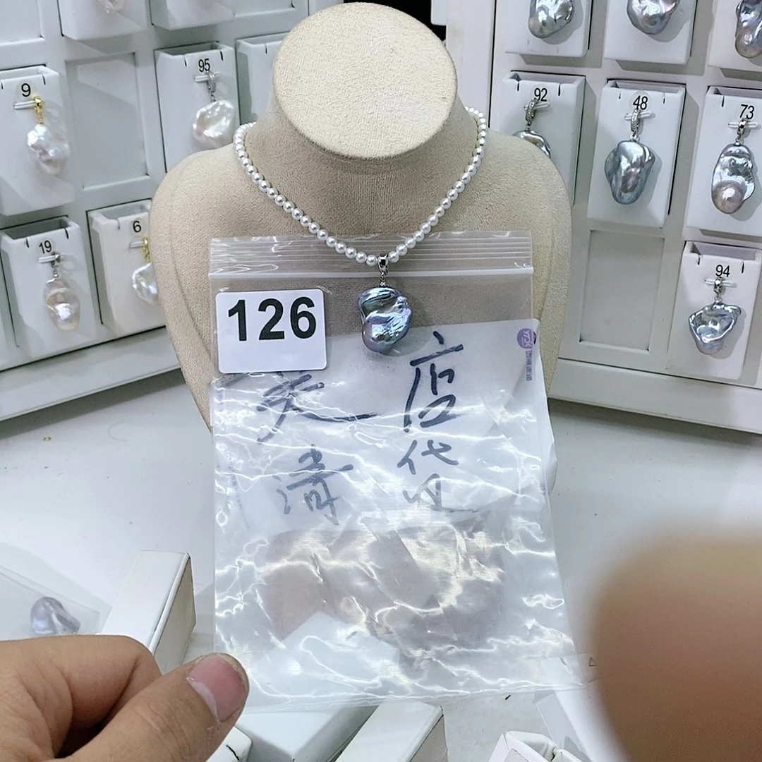 淡水珍珠颈饰合金