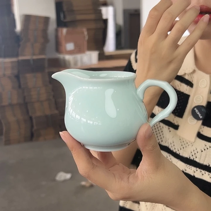 龙泉云间青瓷小米茶器