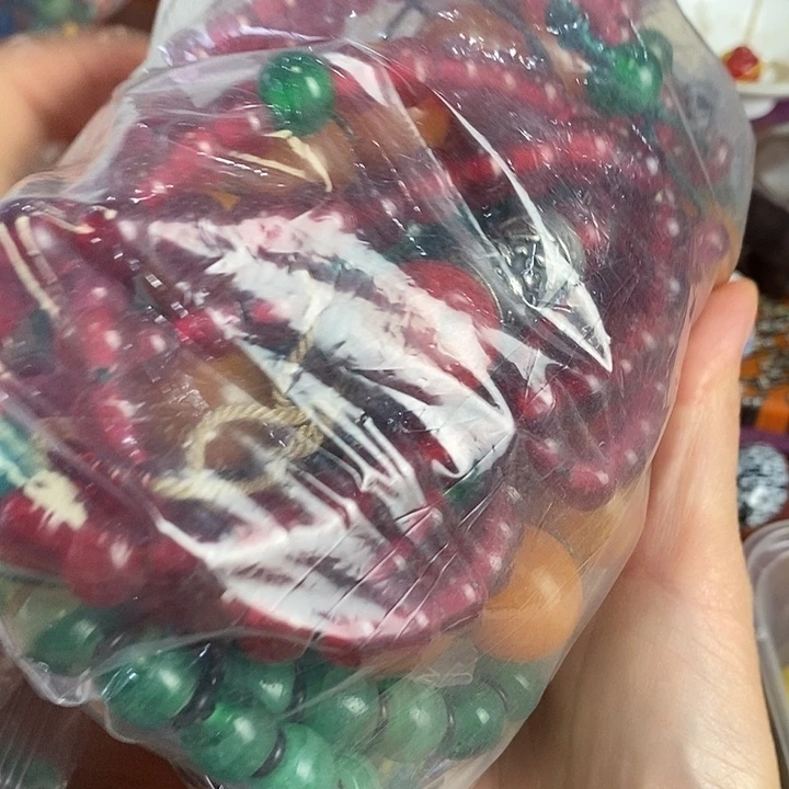 乐***央颈饰琉璃398598708000