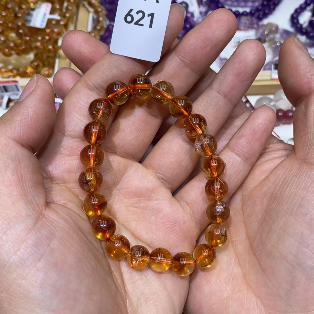 水晶手串未镶嵌?**.手串