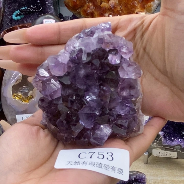 紫晶未镶嵌大型摆件(非配饰)