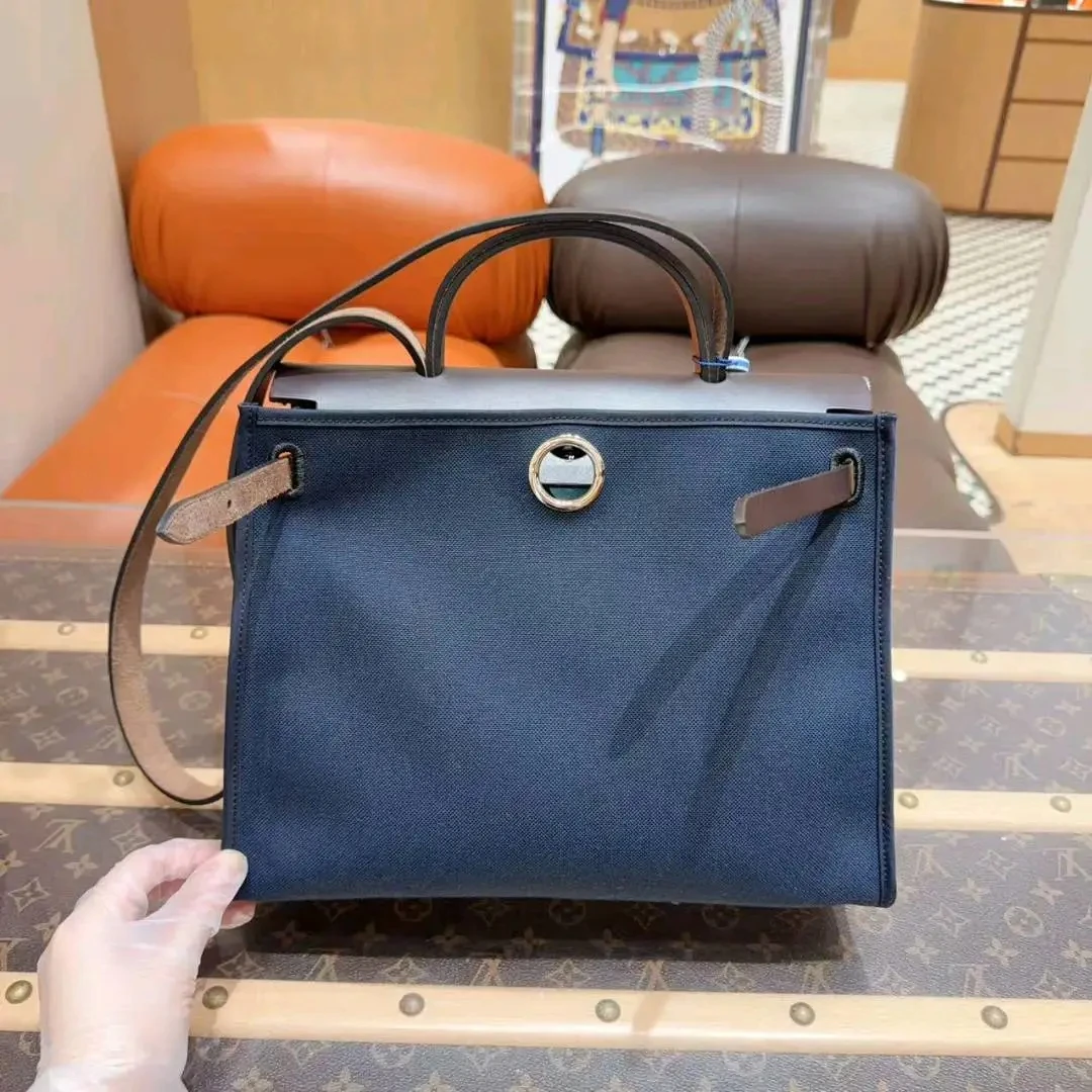 99新 Hermes/爱马仕 herbag 31 深蓝拼乌木色银扣帆布拼皮外缝