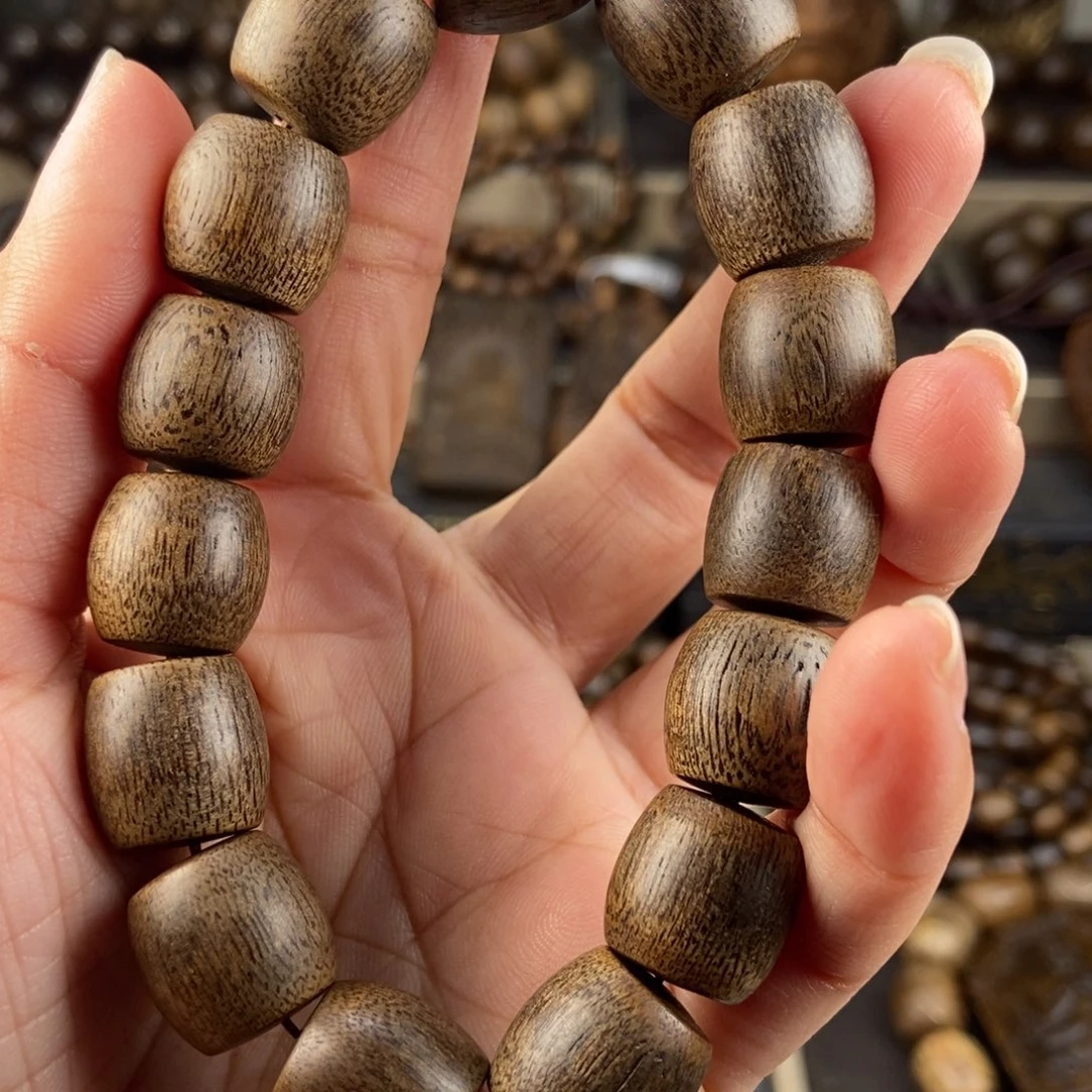 沉香手串越南芽庄白棋楠