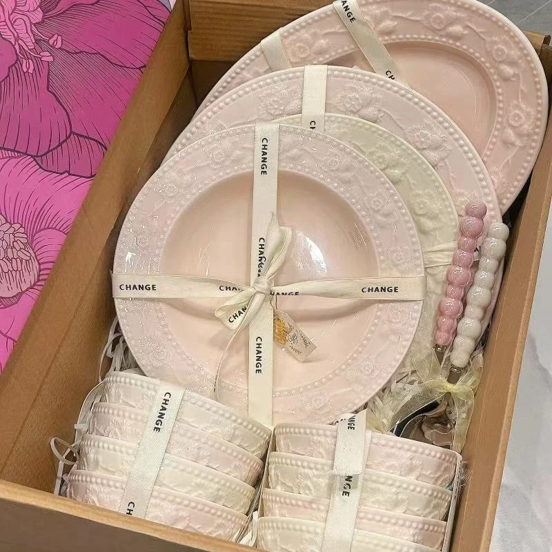 【奶油甜心】草莓浮雕8英寸深盘4只少女陶瓷盘高颜值釉下彩送礼