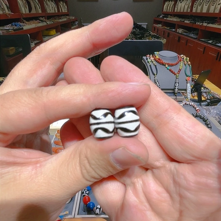 未镶嵌玛瑙/玉髓珠宝奇石