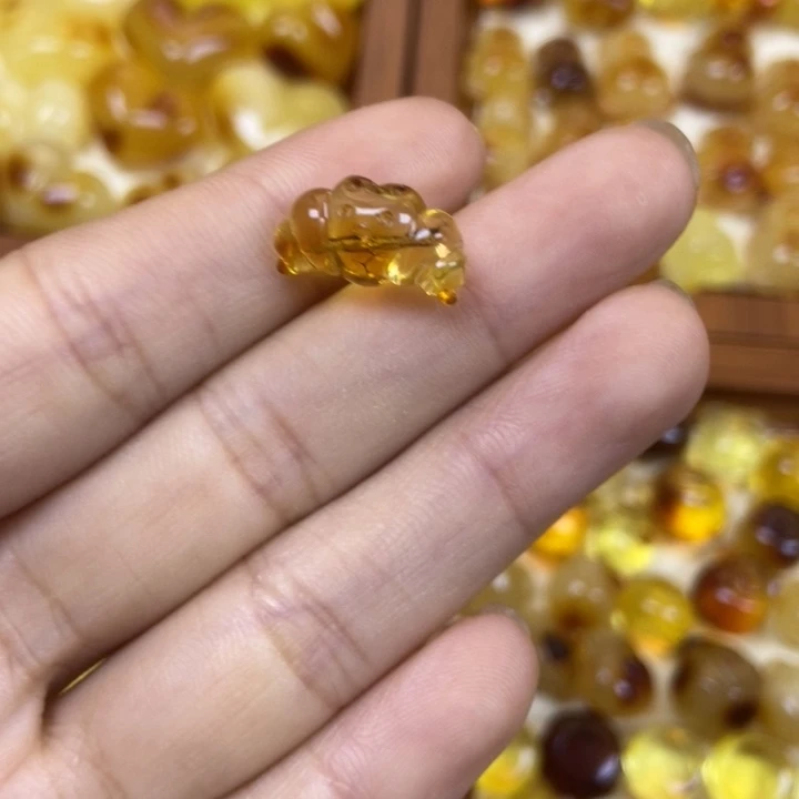 吊坠橄榄核牛角包30