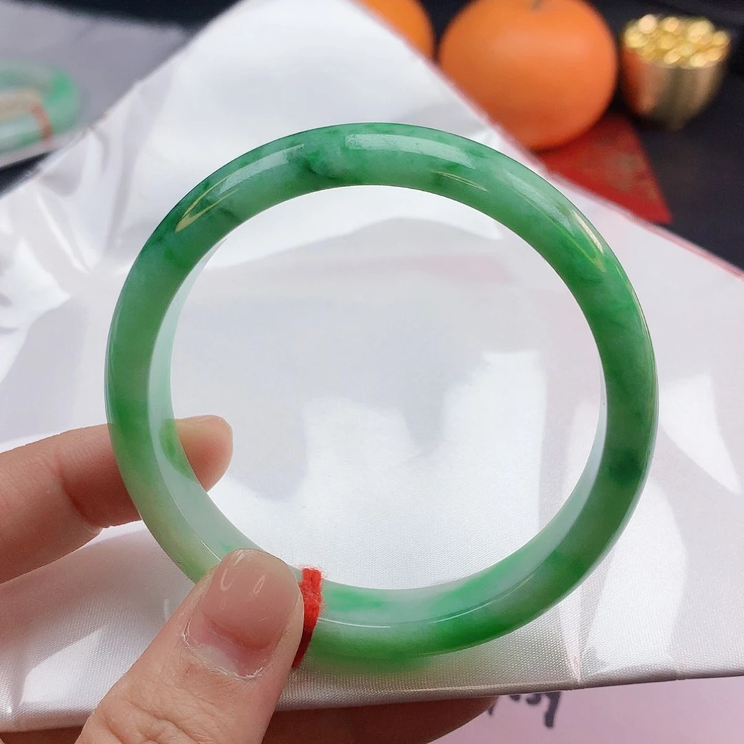 翡翠手镯未镶嵌57圈2458