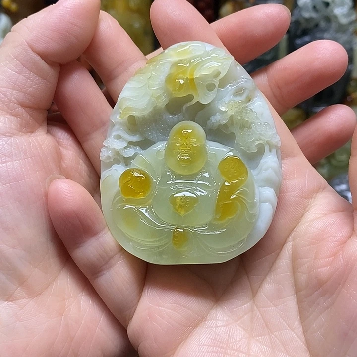 岫玉未镶嵌吊坠(赠链)