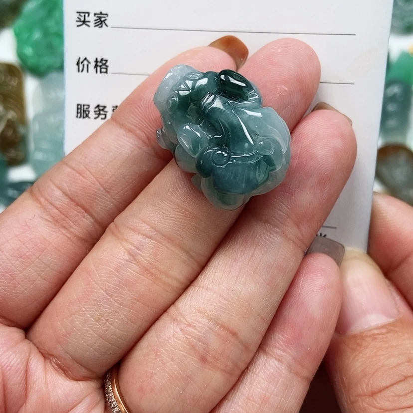 【闪购商品】翡翠颈饰未镶嵌貔貅