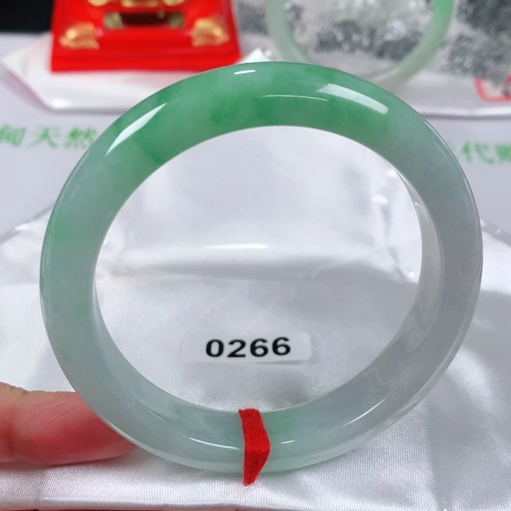 未镶嵌手镯翡翠   编号0266 正圈59+