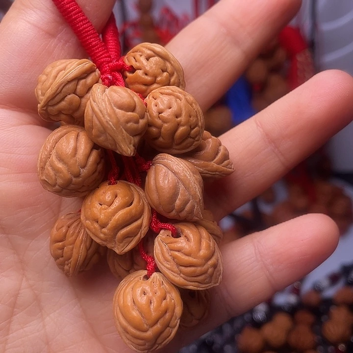 桃核吊坠龙纹桃枭