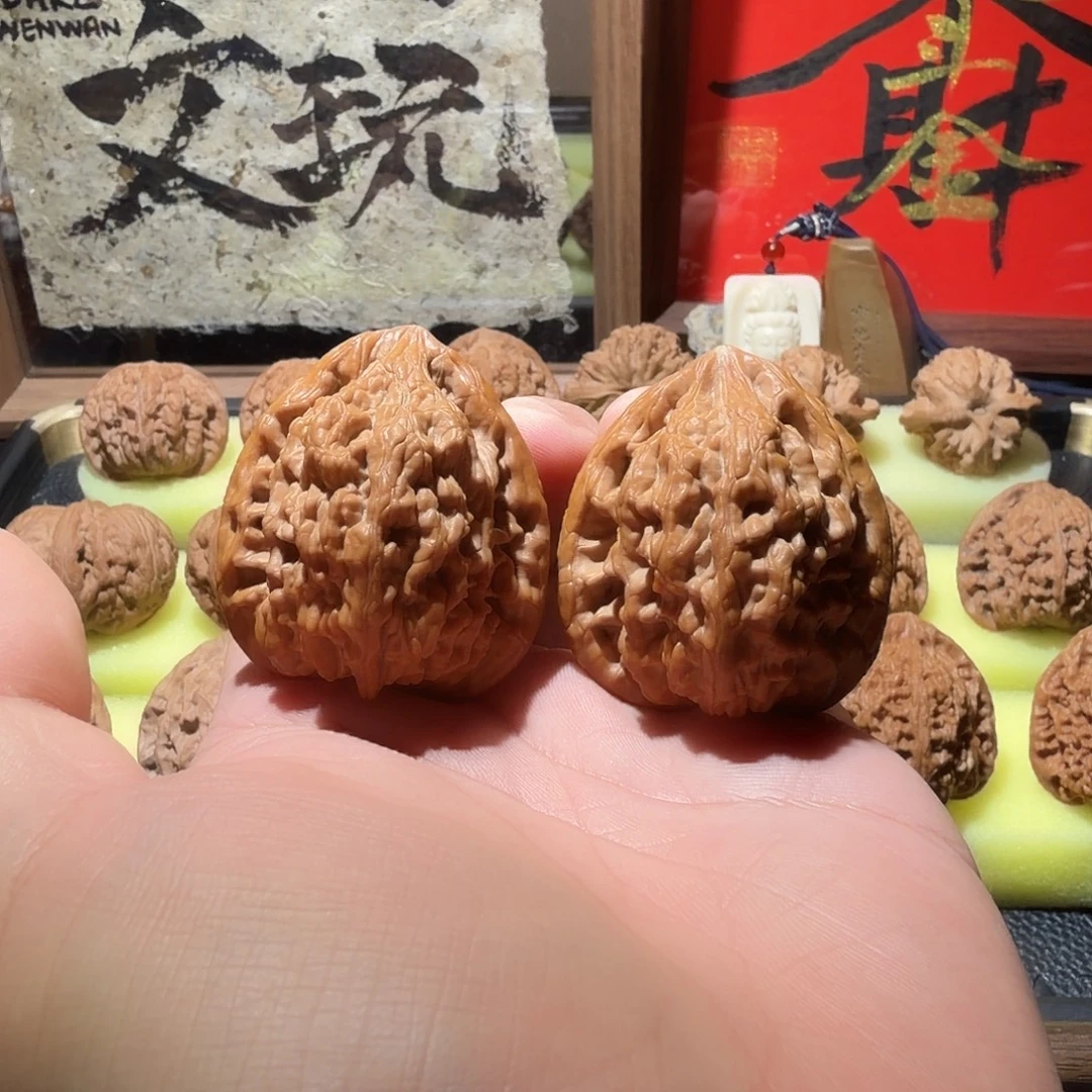 吊坠文玩核桃40虎头王