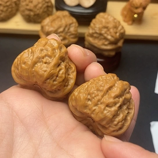 把件核桃36蛤蟆头特价