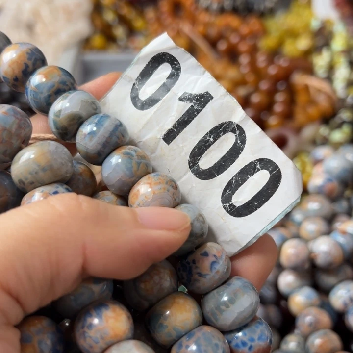 玛瑙/玉髓颈饰未镶嵌白*胖