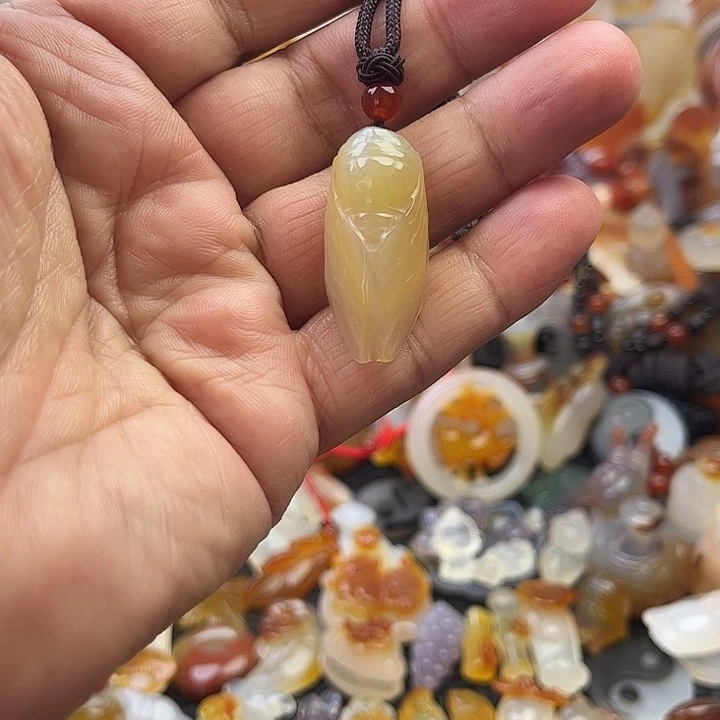 玛瑙/玉髓未镶嵌颈饰