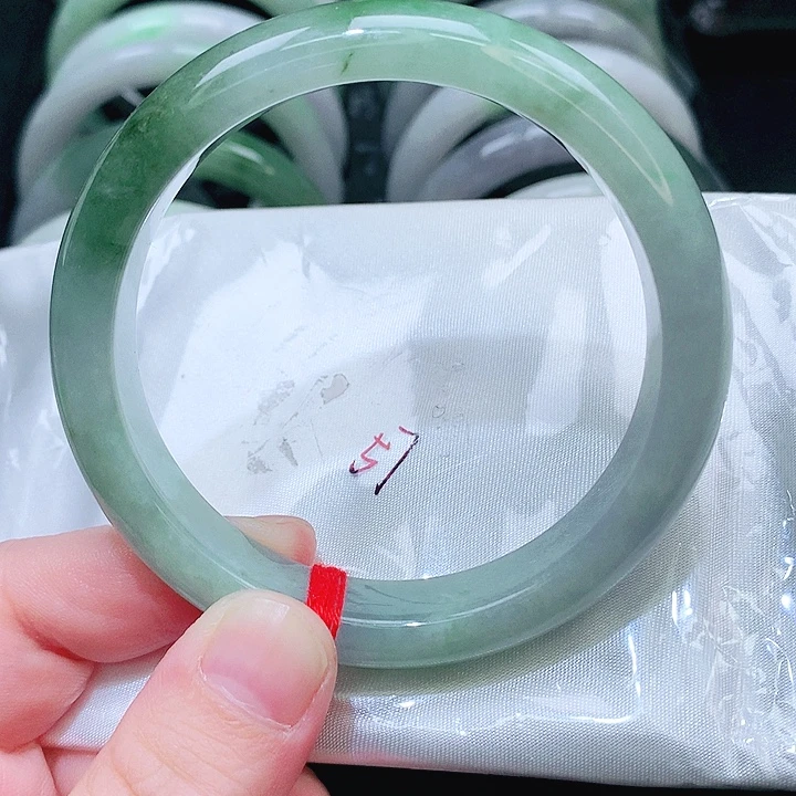 翡翠未镶嵌手镯190