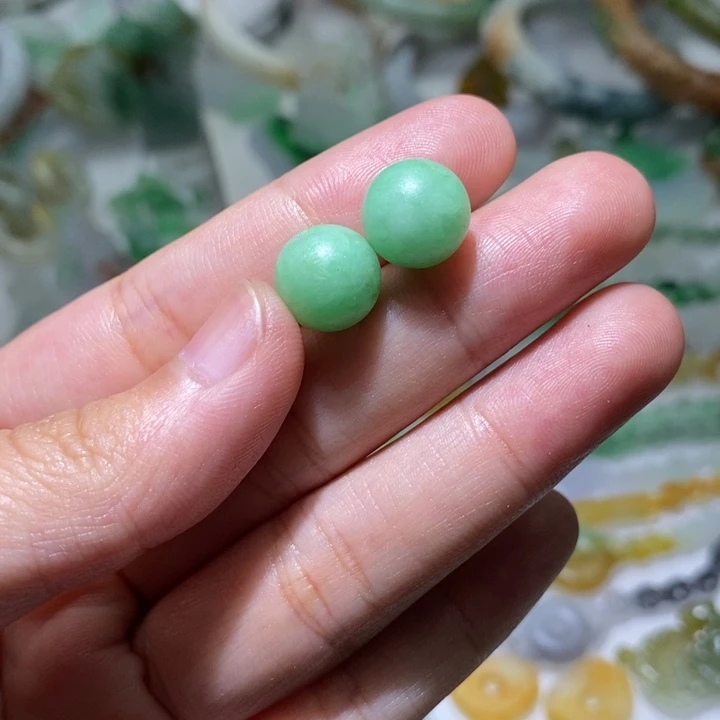 定制翡翠未镶嵌毛货