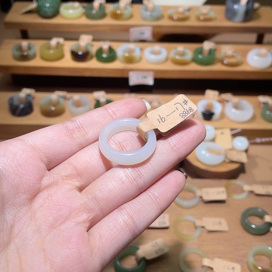 沉****和田玉未镶嵌戒指17.9