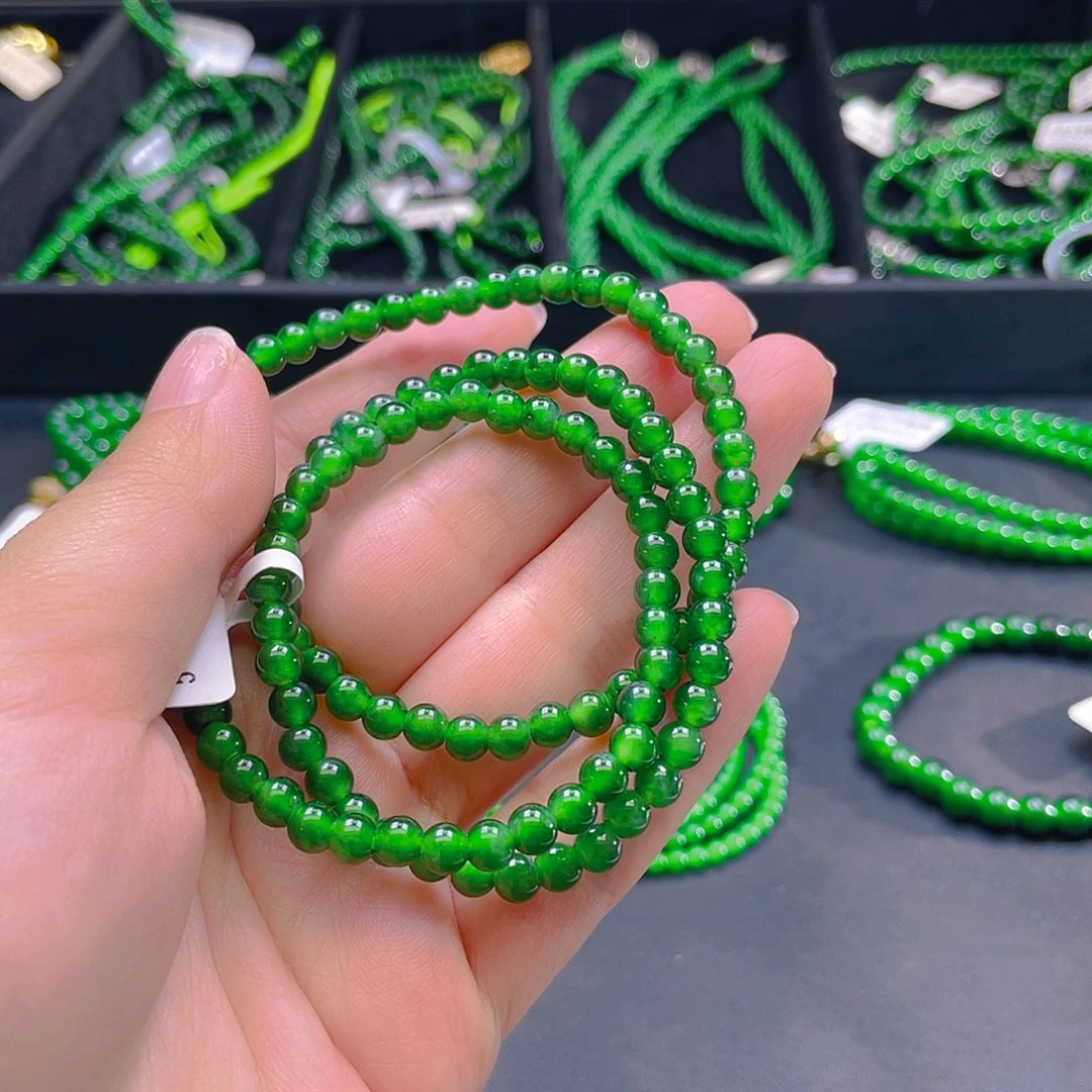 翡翠未镶嵌颈饰