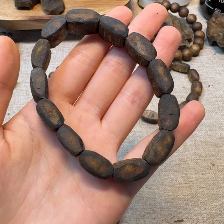 沉香碎屑沉香海南蓝香树心油老料15克