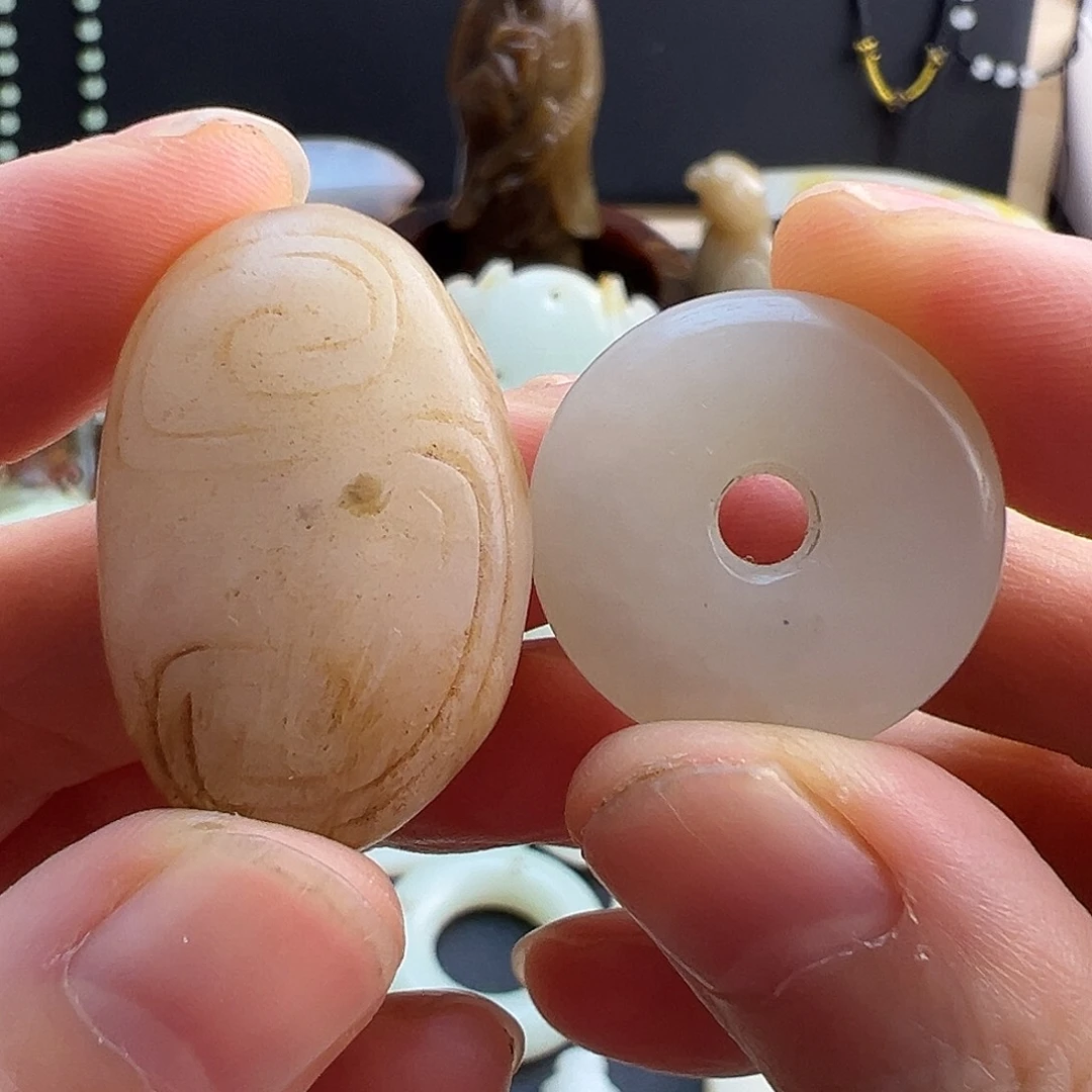 和田玉未镶嵌挂件