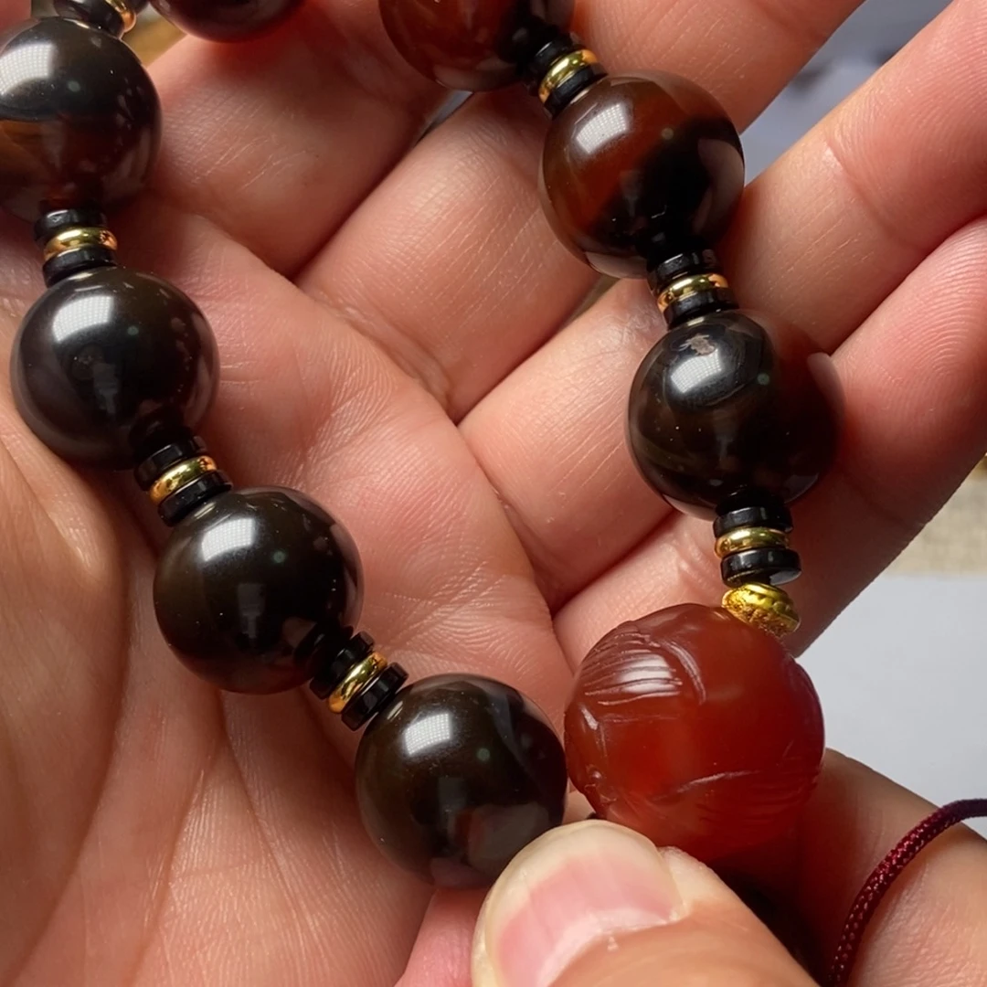 王***r玛瑙/玉髓珠子未镶嵌