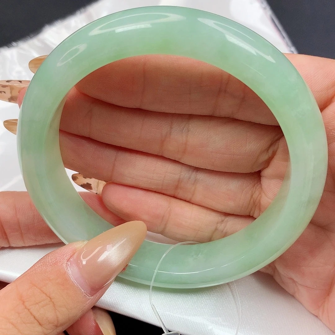 未镶嵌手镯翡翠38