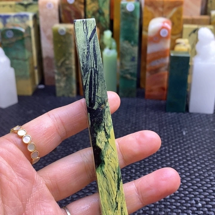 南美石花*树青田石印章石