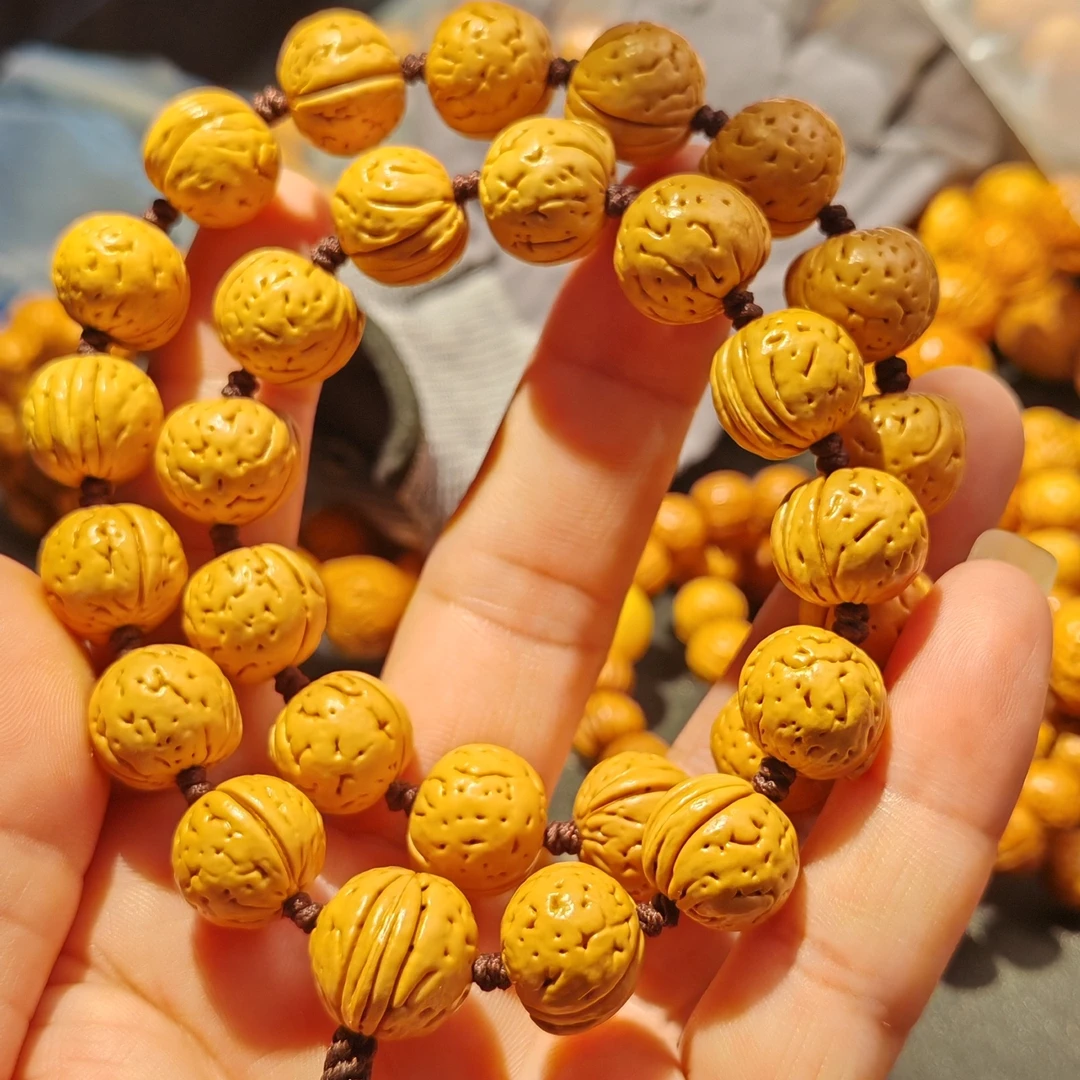 盘锦野生桃核14+手持