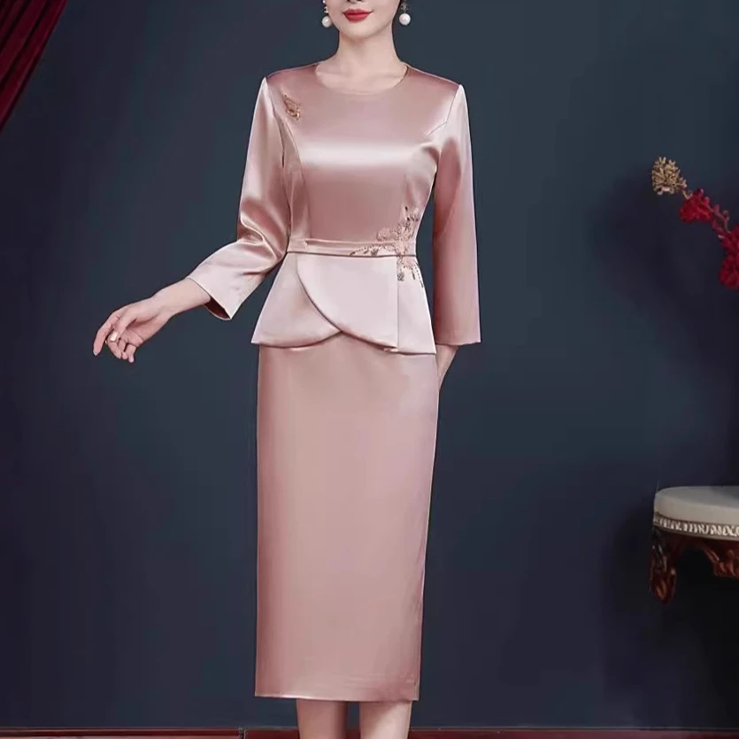 新款大码连衣裙结婚礼服妈妈装洋气高端假两件套婚宴婆婆裙子成人