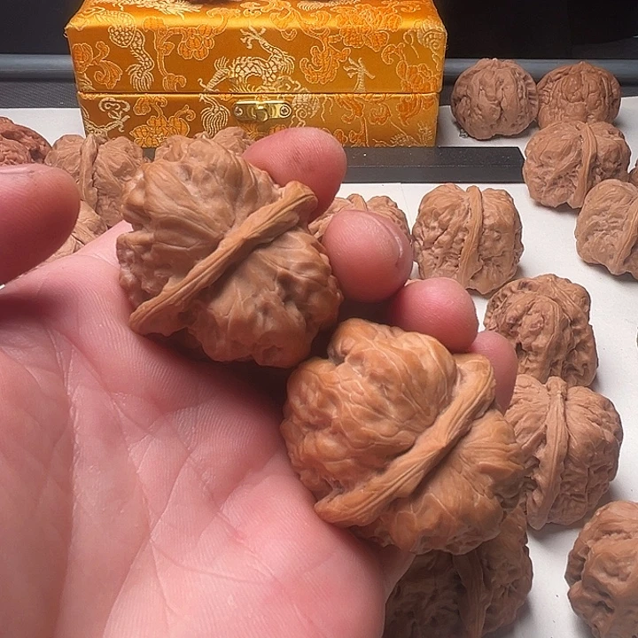 吊坠桃核福利38元蛤莫