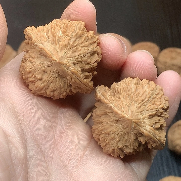 文玩核桃吊坠38 满天星