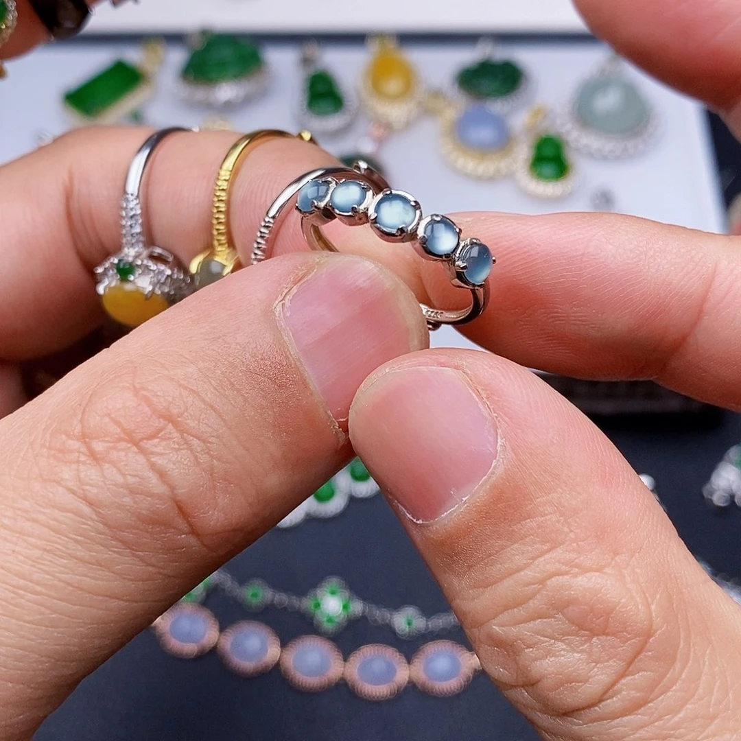 翡翠戒指银S925镶嵌戒指