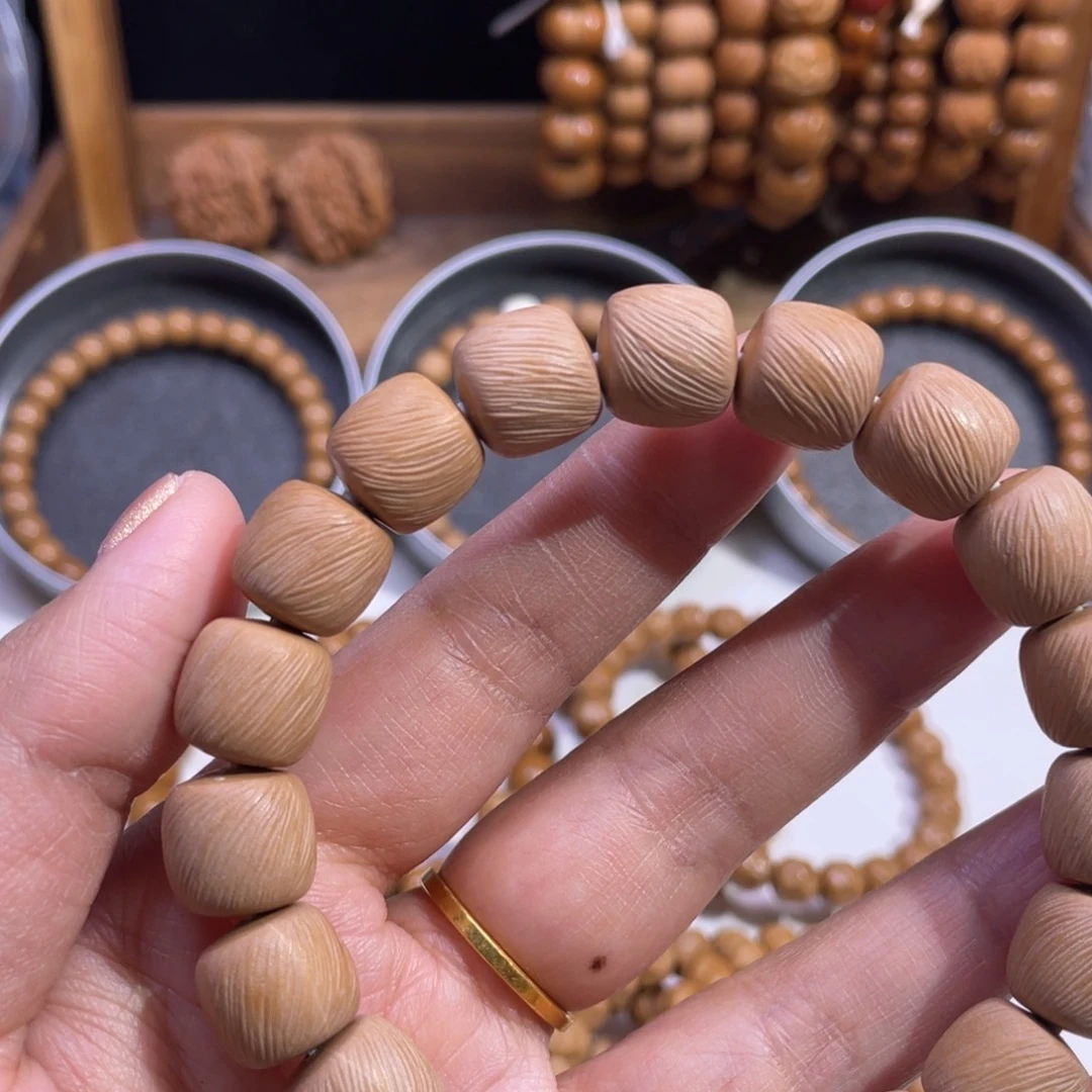 猴头核桃吊坠龙岩云锦13mm全品