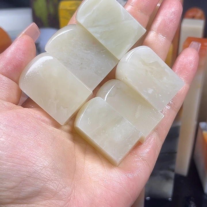 青田石印石老挝石