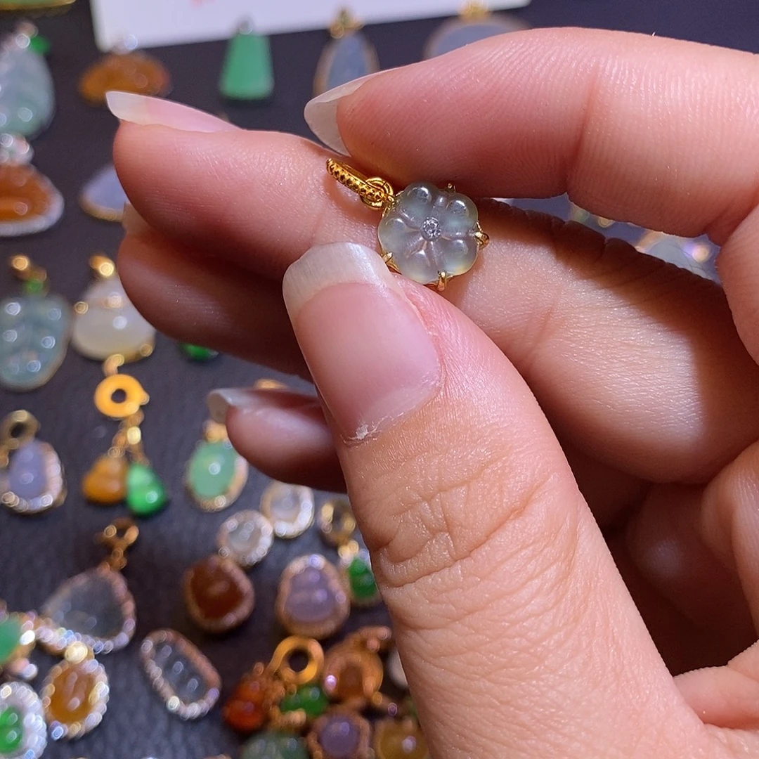 翡翠银S925镶嵌颈饰