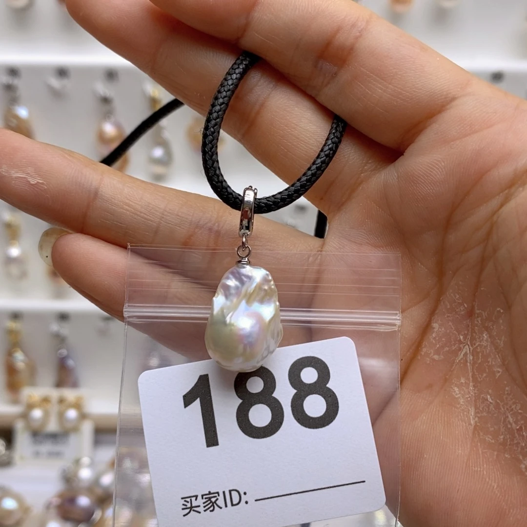 淡水珍珠颈饰银S925镶嵌188