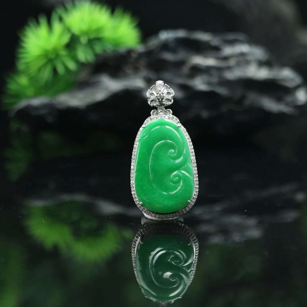 49天然缅甸翡翠A货18k绿如意/500094/上海嘉禾拍卖