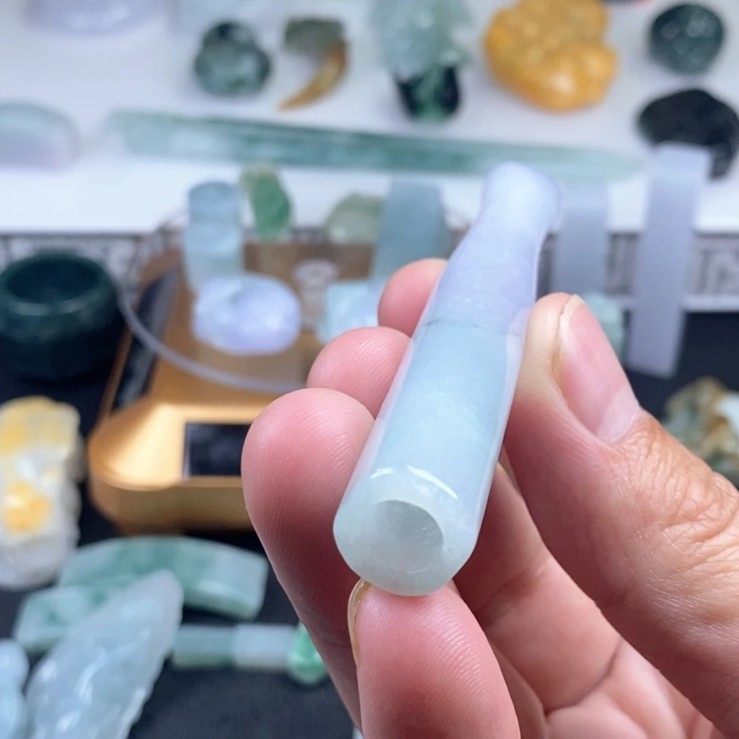 翡翠未镶嵌颈饰天然翡翠