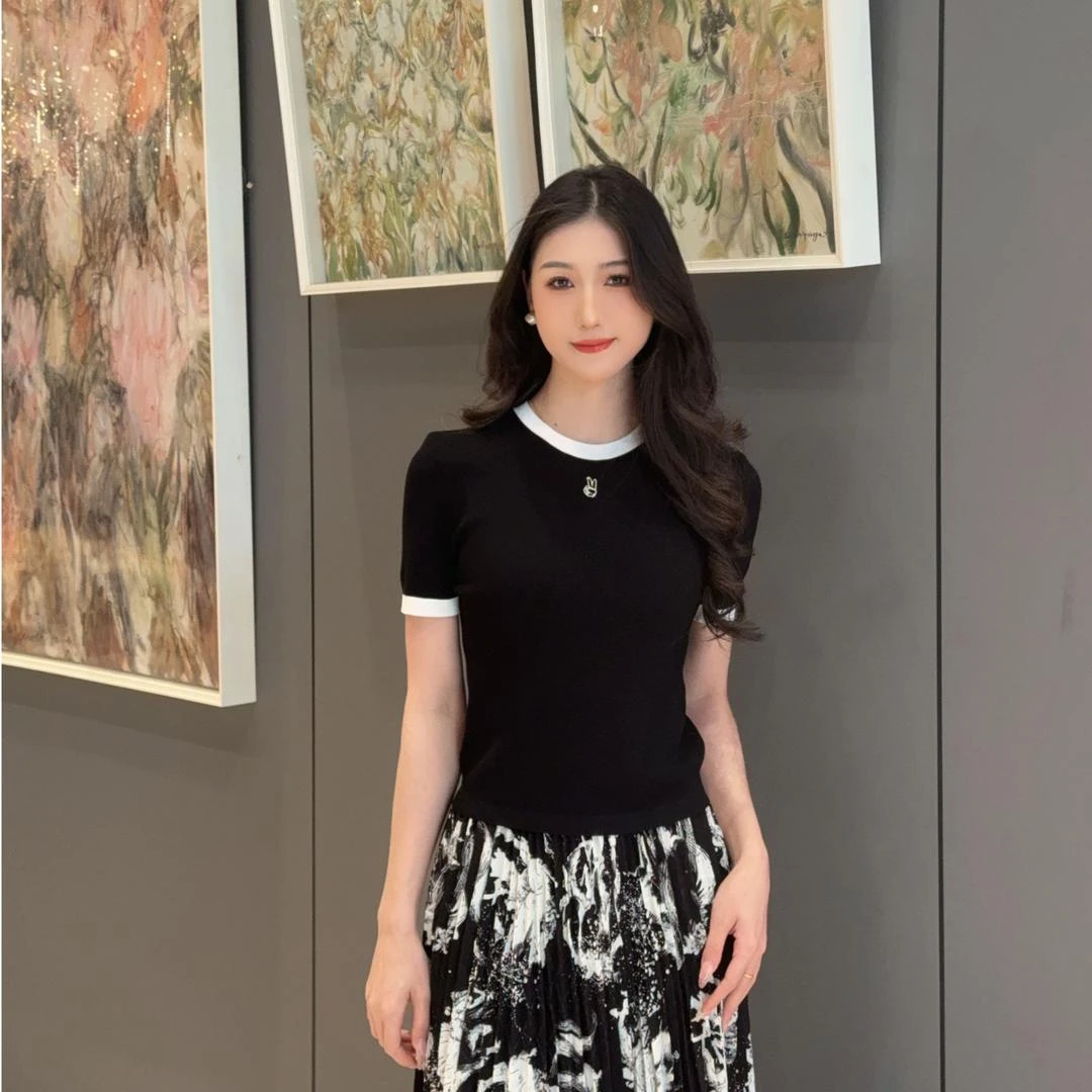 GIRDEAR/哥弟【典雅之礼】撞色拼接短袖T恤修身显瘦百搭上衣 138012