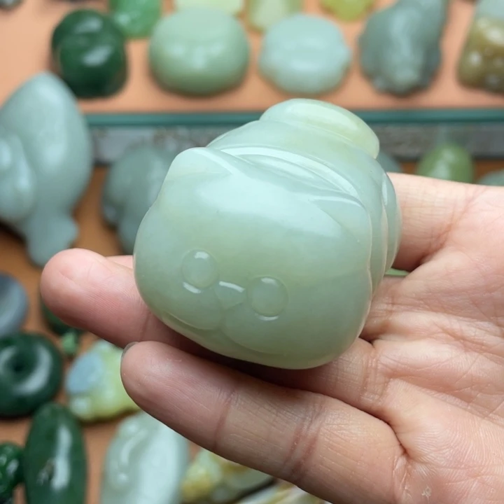 【闪购商品】颈饰未镶嵌和田玉和田玉加菲猫