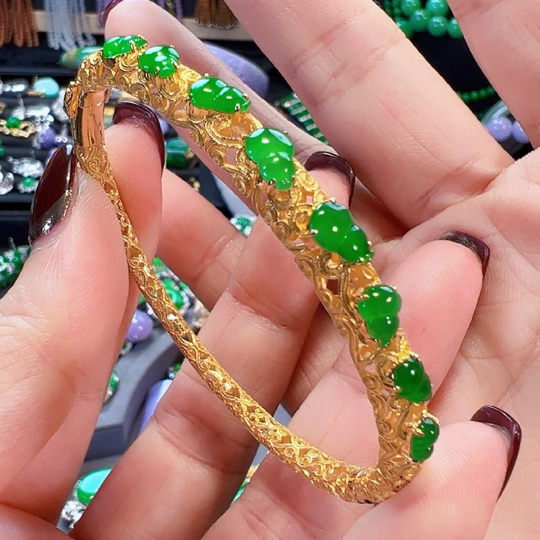 翡翠18K金镶嵌手镯签收后24小时鉴赏期