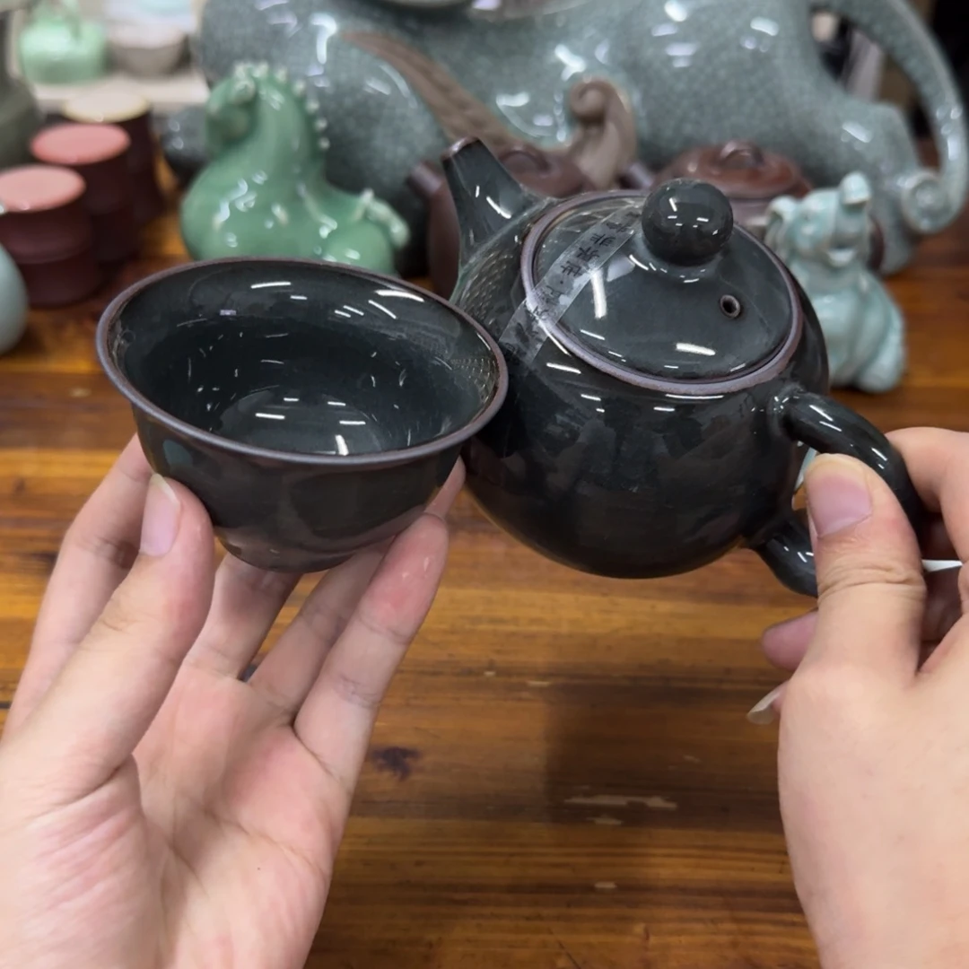 清***行小仲青瓷茶器微瑕0443