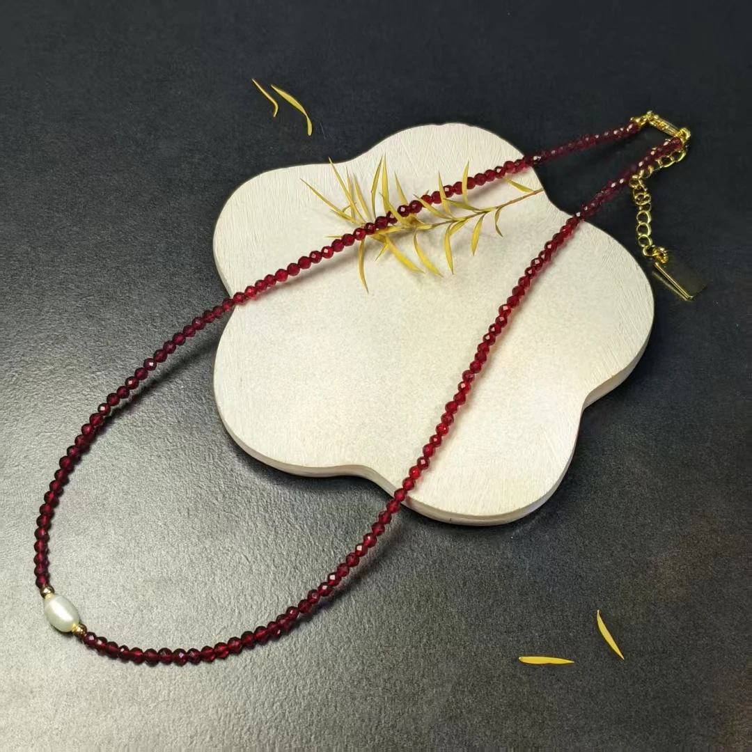 鸿运当头淡水珍珠红尖晶项链小众高级百搭款式简约W102